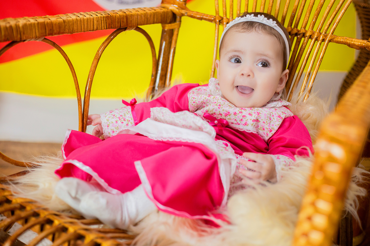 acompanhamento mensal de bebe caxias do sul figurino cenario tematico  personagem foto infantil serra gaucha fotografia familia mundo azul rosa ensaio fotografico crianca newborn baby menino menina smash the cake esmague o bolo banheira urso circo