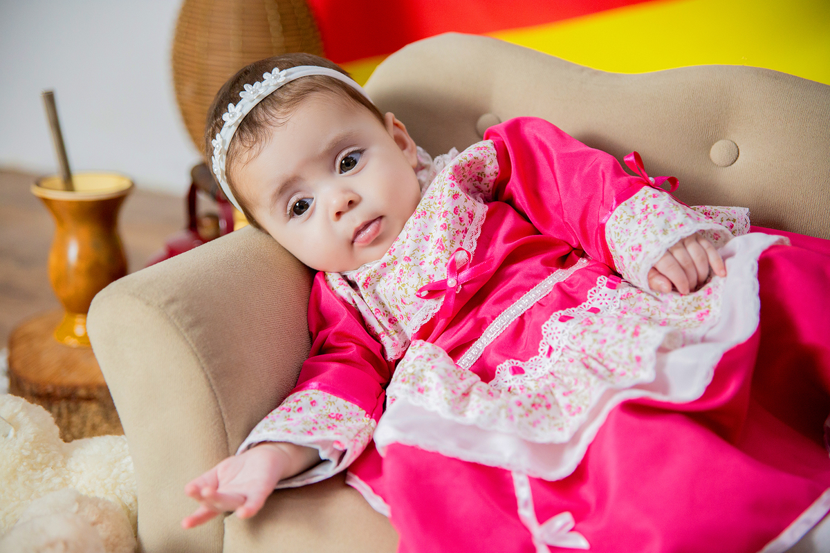 acompanhamento mensal de bebe caxias do sul figurino cenario tematico  personagem foto infantil serra gaucha fotografia familia mundo azul rosa ensaio fotografico crianca newborn baby menino menina smash the cake esmague o bolo banheira urso circo
