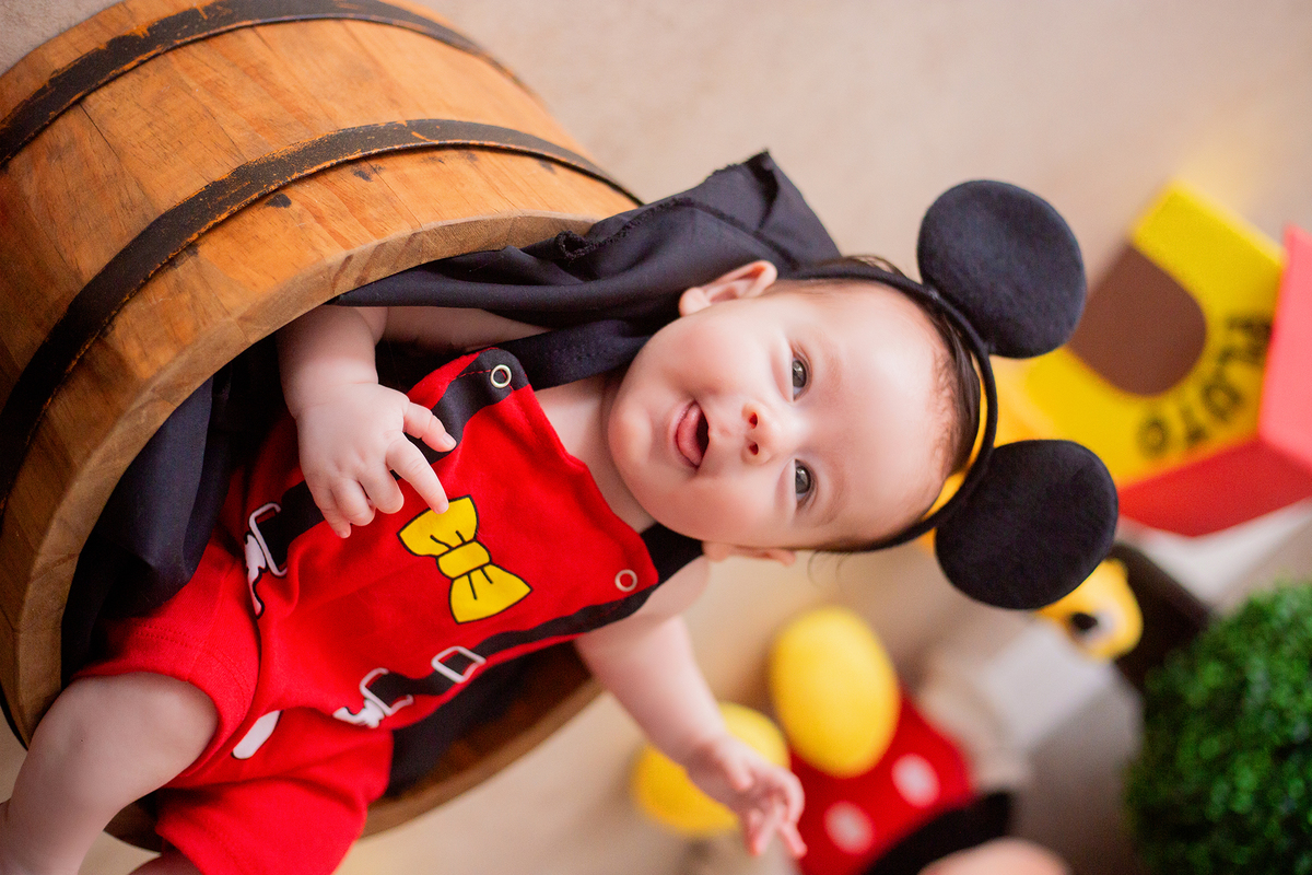 acompanhamento mensal de bebe caxias do sul figurino cenario tematico  personagem foto infantil serra gaucha fotografia familia mundo azul rosa ensaio fotografico crianca newborn baby menino menina smash the cake esmague o bolo banheira urso circo