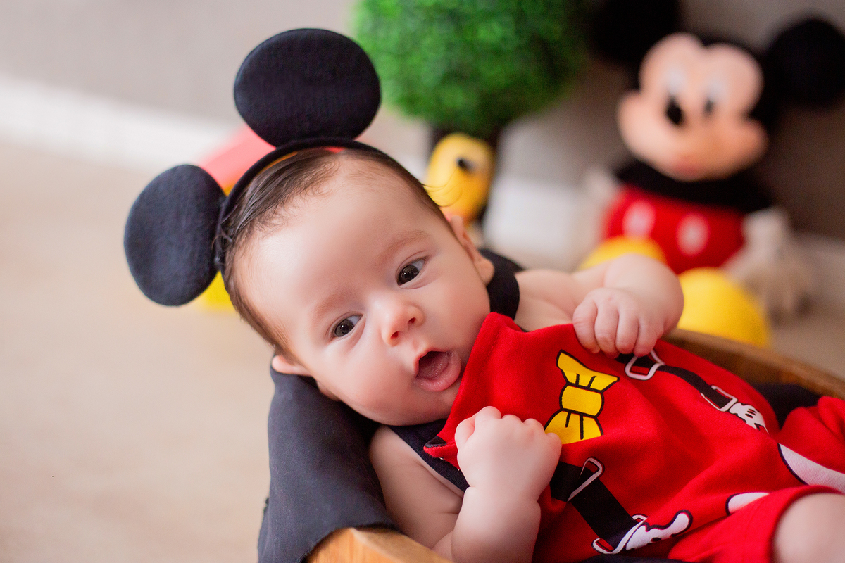 acompanhamento mensal de bebe caxias do sul figurino cenario tematico  personagem foto infantil serra gaucha fotografia familia mundo azul rosa ensaio fotografico crianca newborn baby menino menina smash the cake esmague o bolo banheira urso circo