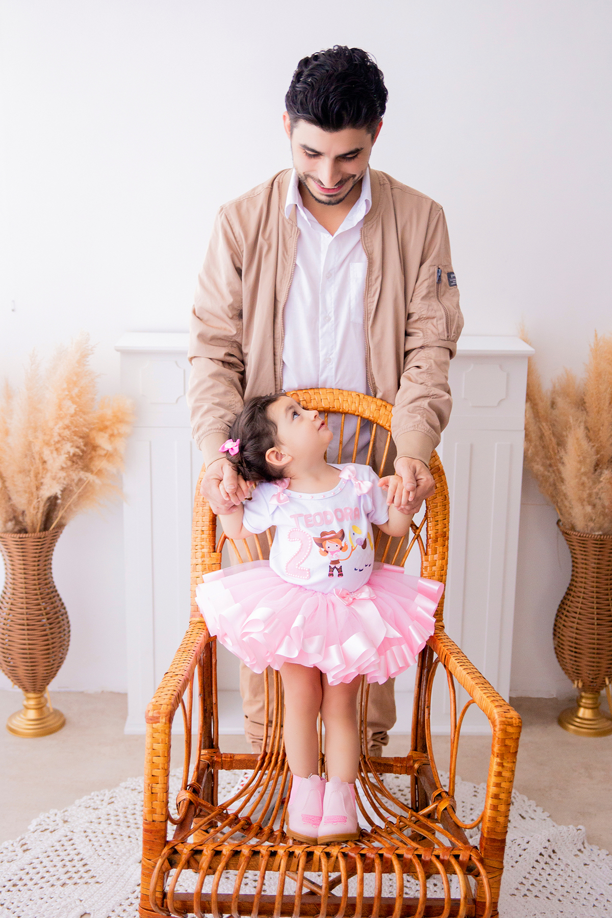 acompanhamento mensal de bebe caxias do sul figurino cenario tematico  personagem foto infantil serra gaucha fotografia familia mundo azul rosa ensaio fotografico crianca newborn baby menino menina smash the cake esmague o bolo banheira urso circo