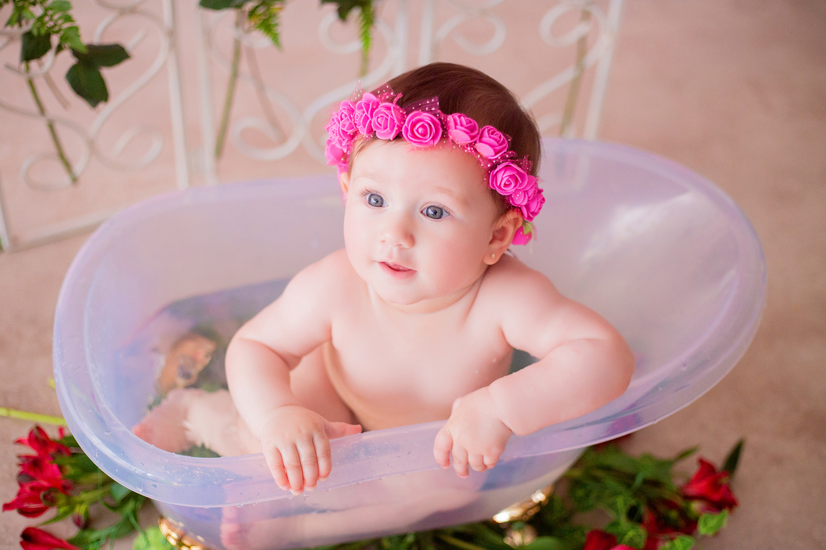 acompanhamento mensal de bebe caxias do sul figurino cenario tematico  personagem foto infantil serra gaucha fotografia familia mundo azul rosa ensaio fotografico crianca newborn baby menino menina smash the cake esmague o bolo banheira urso circo