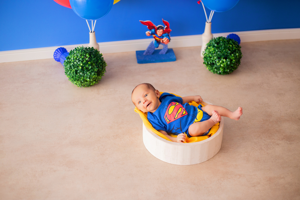 acompanhamento mensal de bebe caxias do sul figurino cenario tematico  personagem foto infantil serra gaucha fotografia familia mundo azul rosa ensaio fotografico crianca newborn baby menino menina smash the cake esmague o bolo banheira urso circo