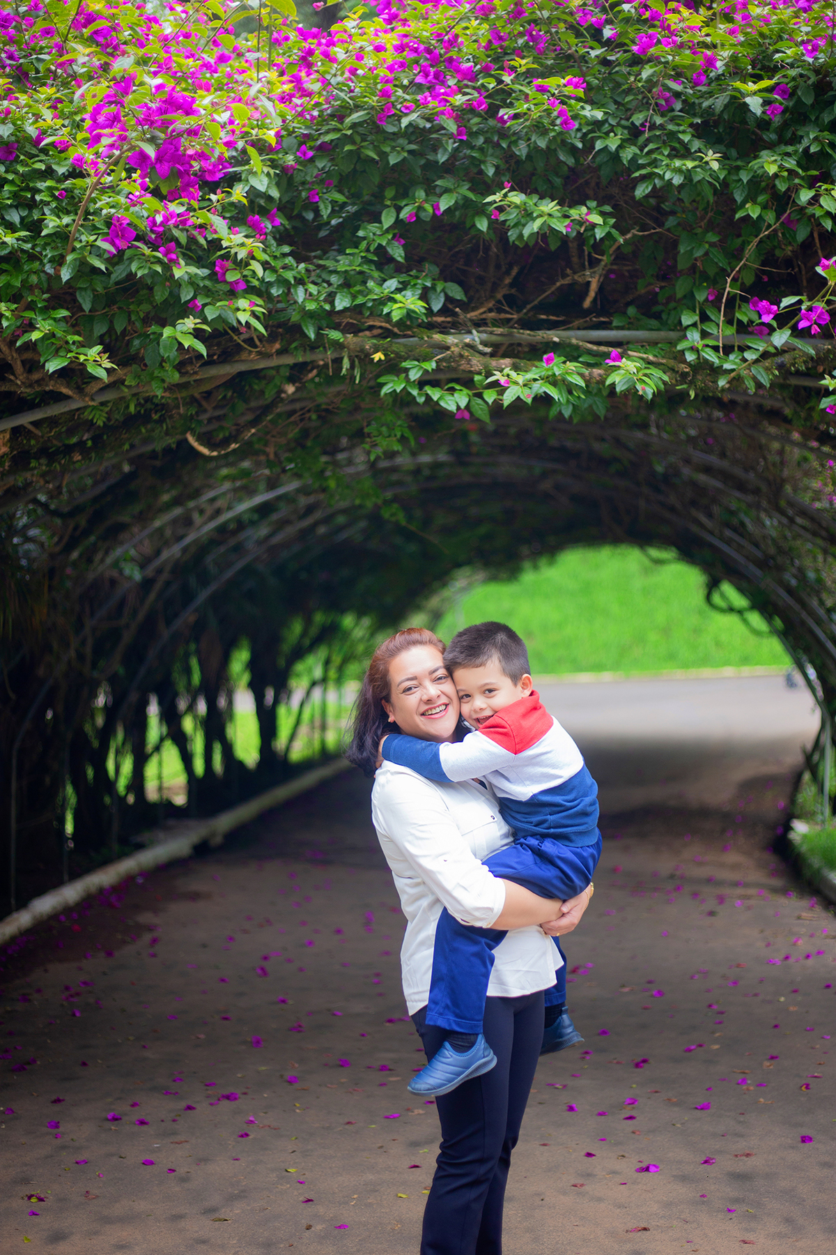 acompanhamento mensal de bebe caxias do sul figurino cenario tematico  personagem foto infantil serra gaucha fotografia familia mundo azul rosa ensaio fotografico crianca newborn baby menino menina smash the cake esmague o bolo banheira urso circo