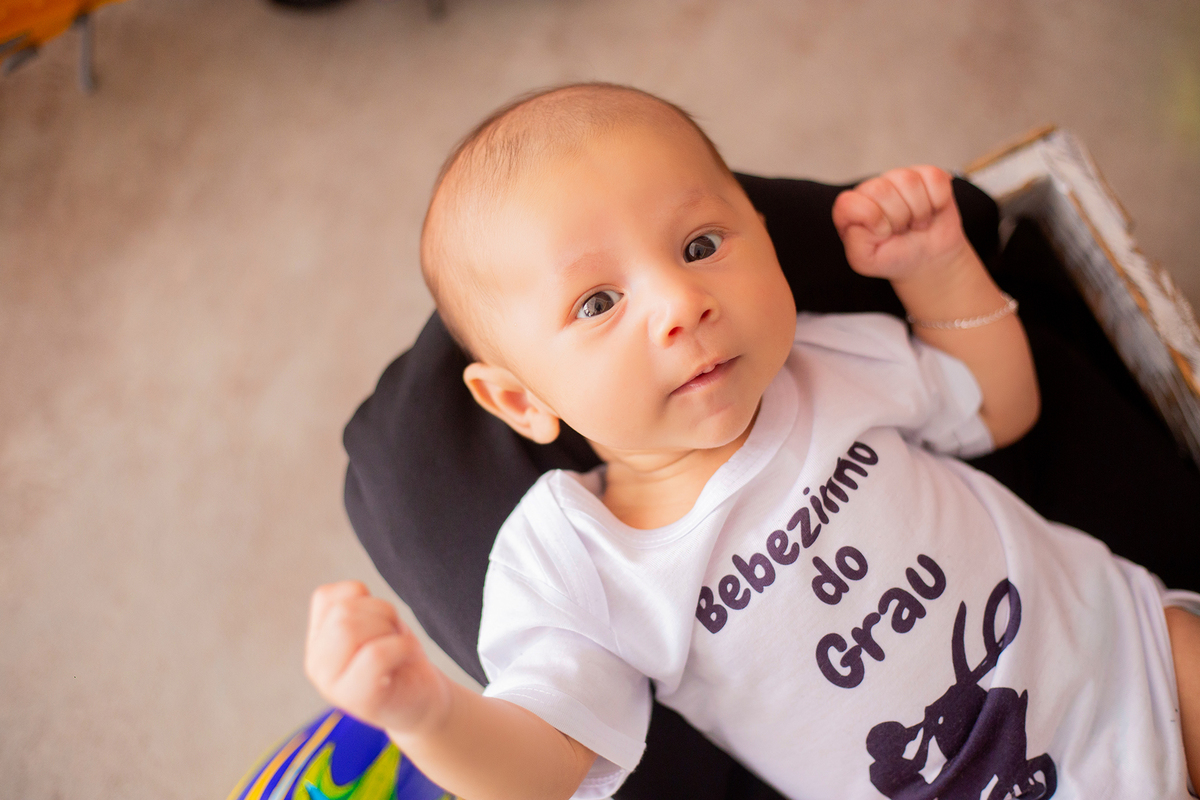 acompanhamento mensal de bebe caxias do sul figurino cenario tematico  personagem foto infantil serra gaucha fotografia familia mundo azul rosa ensaio fotografico crianca newborn baby menino menina smash the cake esmague o bolo banheira urso circo