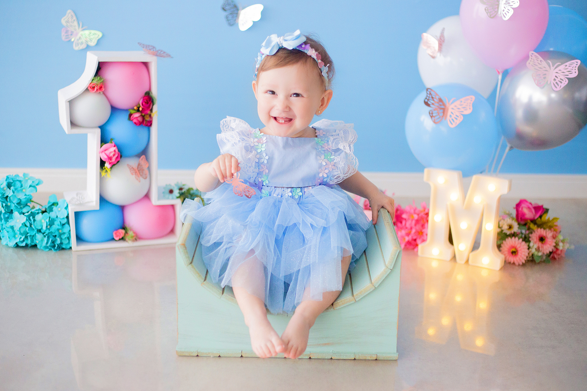 acompanhamento mensal de bebe caxias do sul figurino cenario tematico  personagem foto infantil serra gaucha fotografia familia mundo azul rosa ensaio fotografico crianca newborn baby menino menina smash the cake esmague o bolo banheira urso circo