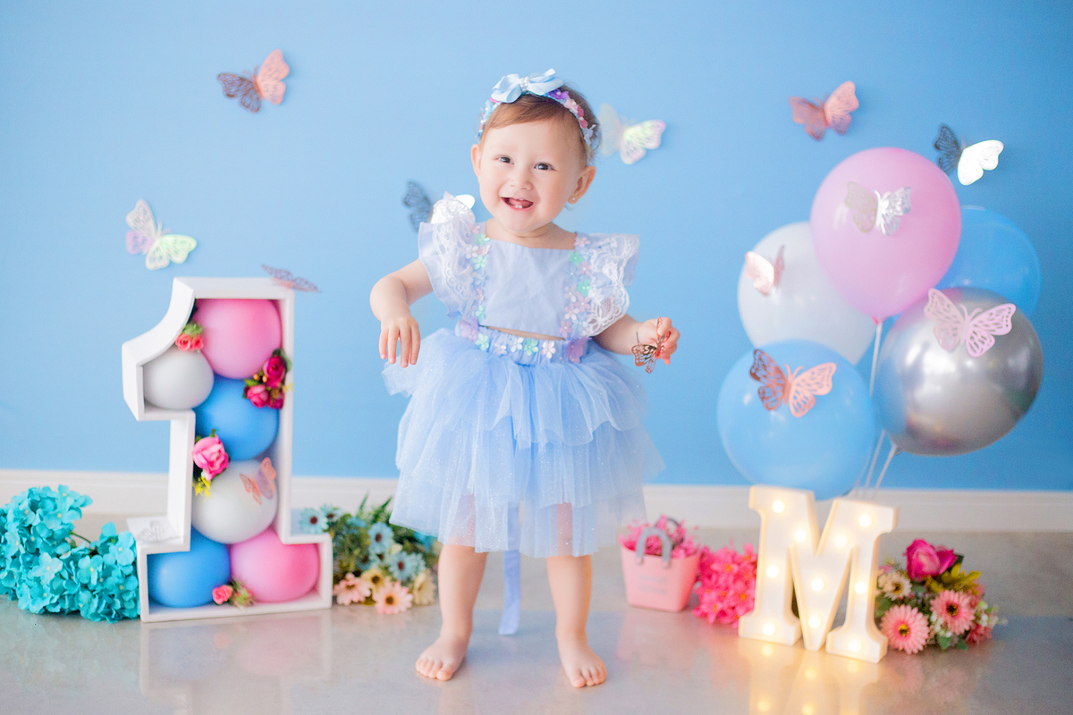 acompanhamento mensal de bebe caxias do sul figurino cenario tematico  personagem foto infantil serra gaucha fotografia familia mundo azul rosa ensaio fotografico crianca newborn baby menino menina smash the cake esmague o bolo banheira urso circo