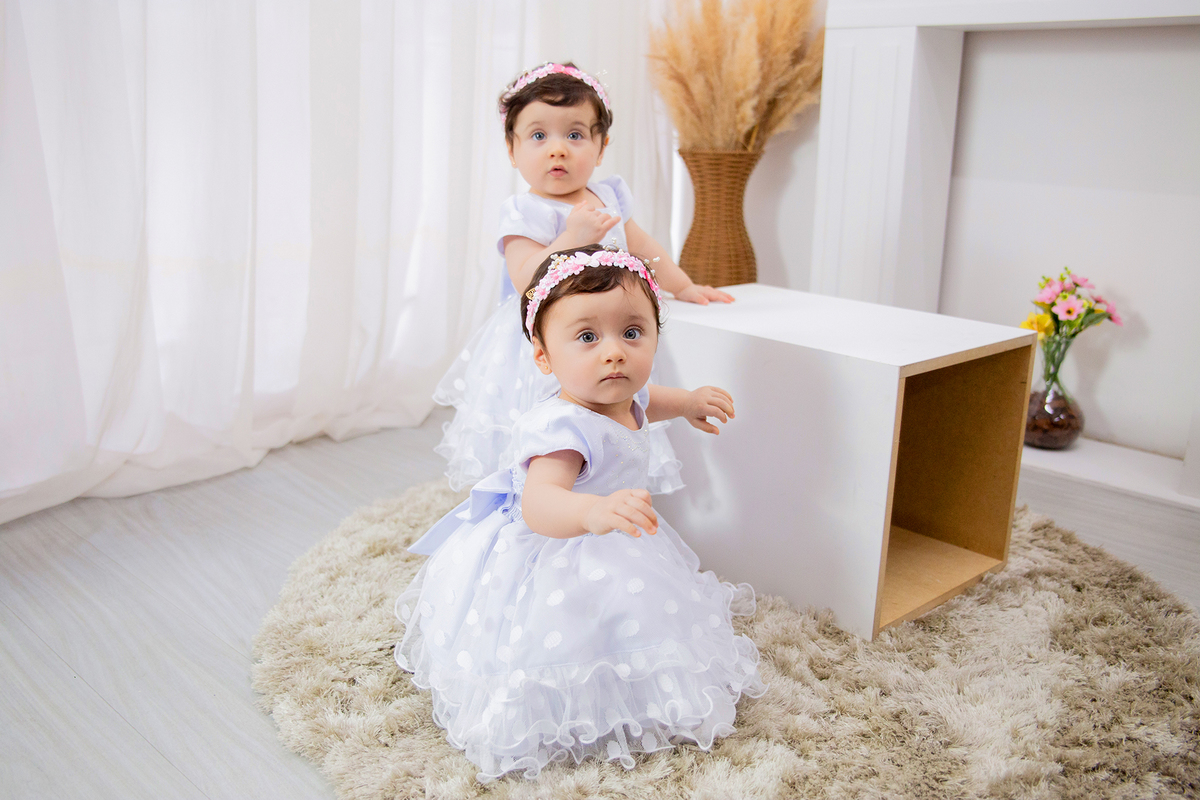 acompanhamento mensal de bebe caxias do sul figurino cenario tematico  personagem foto infantil serra gaucha fotografia familia mundo azul rosa ensaio fotografico crianca newborn baby menino menina smash the cake esmague o bolo banheira urso circo