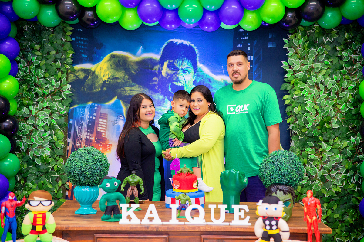 acompanhamento mensal de bebe caxias do sul figurino cenario tematico  personagem foto infantil serra gaucha fotografia familia mundo azul rosa ensaio fotografico crianca newborn baby menino menina smash the cake esmague o bolo banheira urso circo