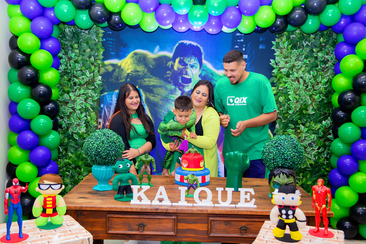 acompanhamento mensal de bebe caxias do sul figurino cenario tematico  personagem foto infantil serra gaucha fotografia familia mundo azul rosa ensaio fotografico crianca newborn baby menino menina smash the cake esmague o bolo banheira urso circo