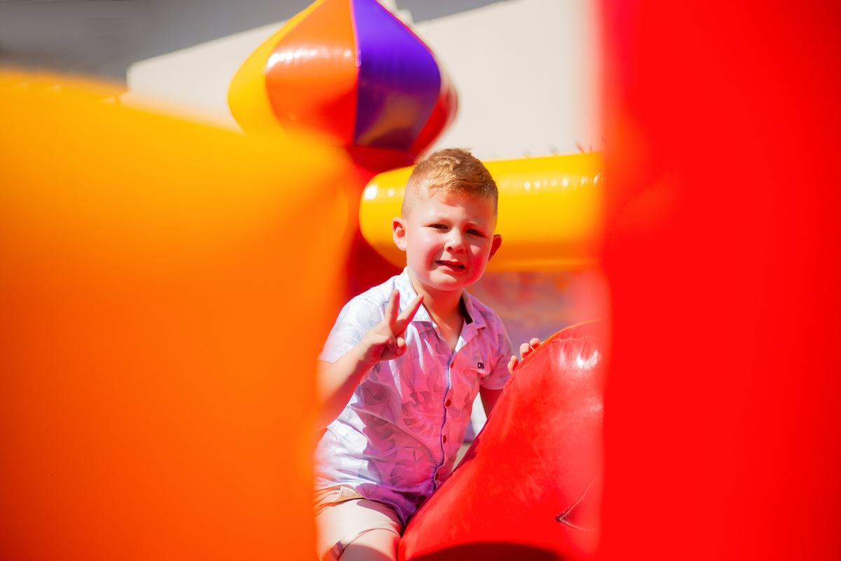 acompanhamento mensal de bebe caxias do sul figurino cenario tematico  personagem foto infantil serra gaucha fotografia familia mundo azul rosa ensaio fotografico crianca newborn baby menino menina smash the cake esmague o bolo banheira urso circo