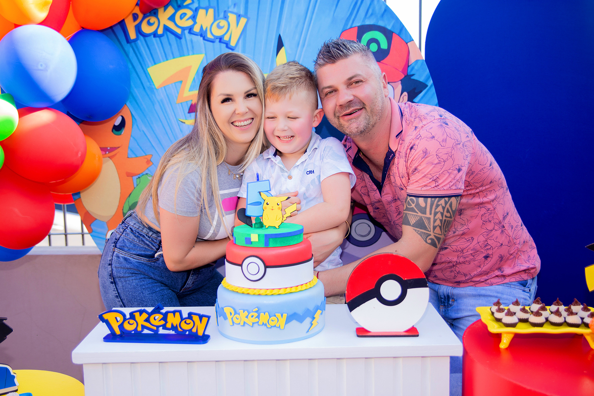 acompanhamento mensal de bebe caxias do sul figurino cenario tematico  personagem foto infantil serra gaucha fotografia familia mundo azul rosa ensaio fotografico crianca newborn baby menino menina smash the cake esmague o bolo banheira urso circo