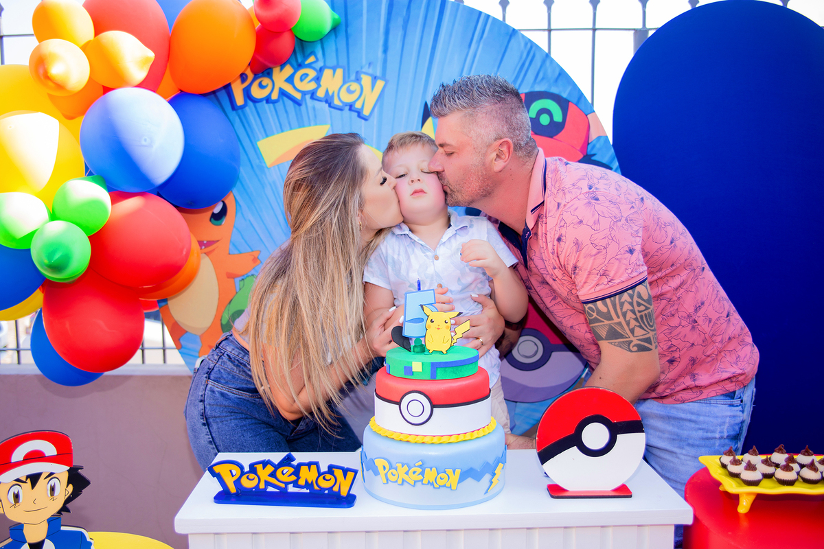 acompanhamento mensal de bebe caxias do sul figurino cenario tematico  personagem foto infantil serra gaucha fotografia familia mundo azul rosa ensaio fotografico crianca newborn baby menino menina smash the cake esmague o bolo banheira urso circo