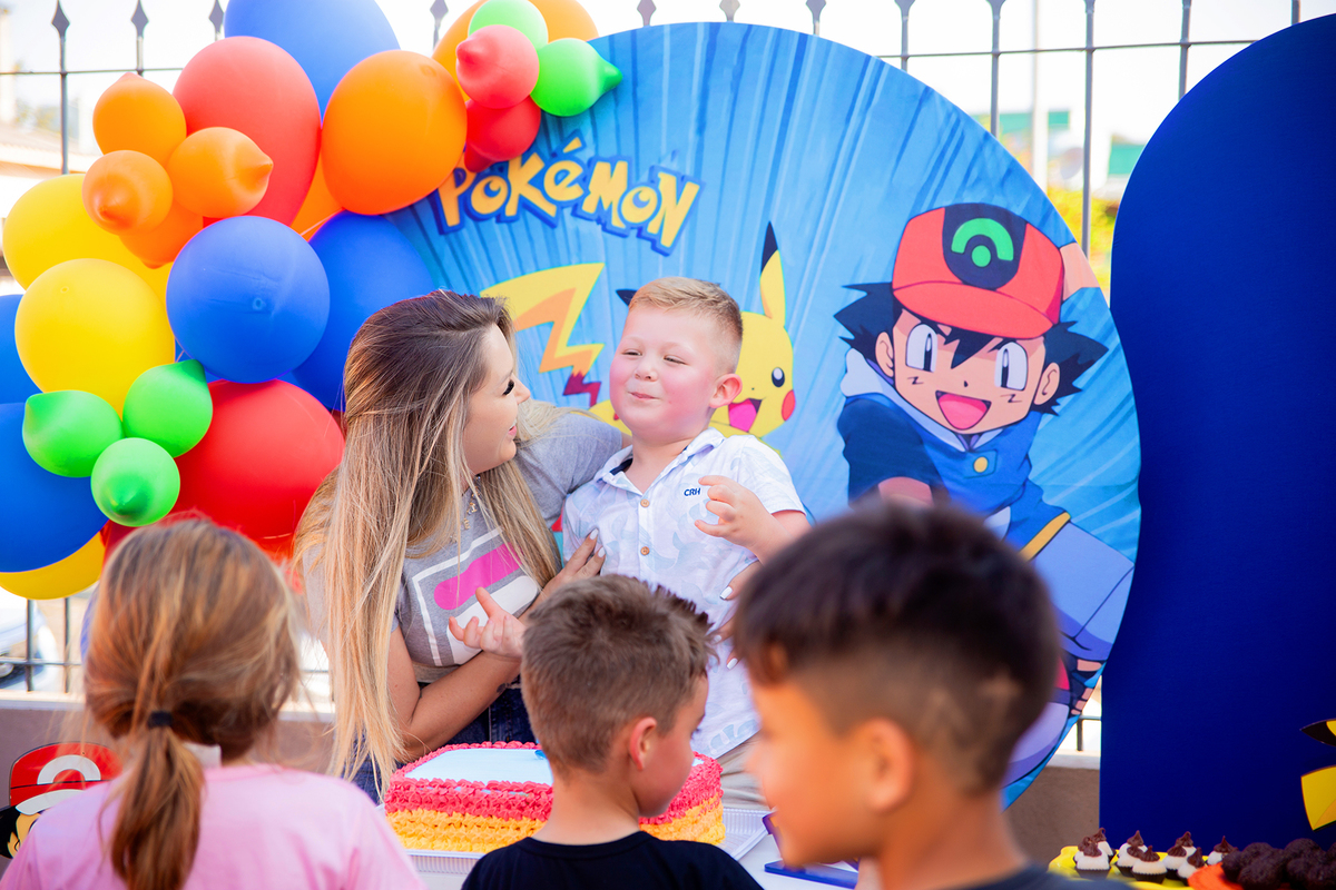 acompanhamento mensal de bebe caxias do sul figurino cenario tematico  personagem foto infantil serra gaucha fotografia familia mundo azul rosa ensaio fotografico crianca newborn baby menino menina smash the cake esmague o bolo banheira urso circo