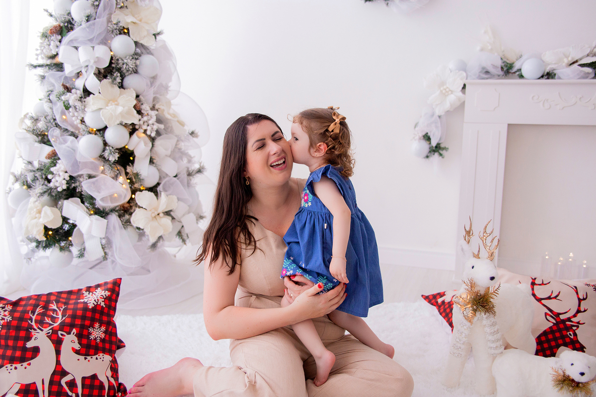 acompanhamento mensal de bebe caxias do sul figurino cenario tematico  personagem foto infantil serra gaucha fotografia familia mundo azul rosa ensaio fotografico crianca newborn baby menino menina smash the cake esmague o bolo banheira urso circo