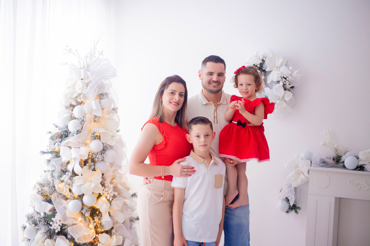 acompanhamento mensal de bebe caxias do sul figurino cenario tematico  personagem foto infantil serra gaucha fotografia familia mundo azul rosa ensaio fotografico crianca newborn baby menino menina smash the cake esmague o bolo banheira urso circo