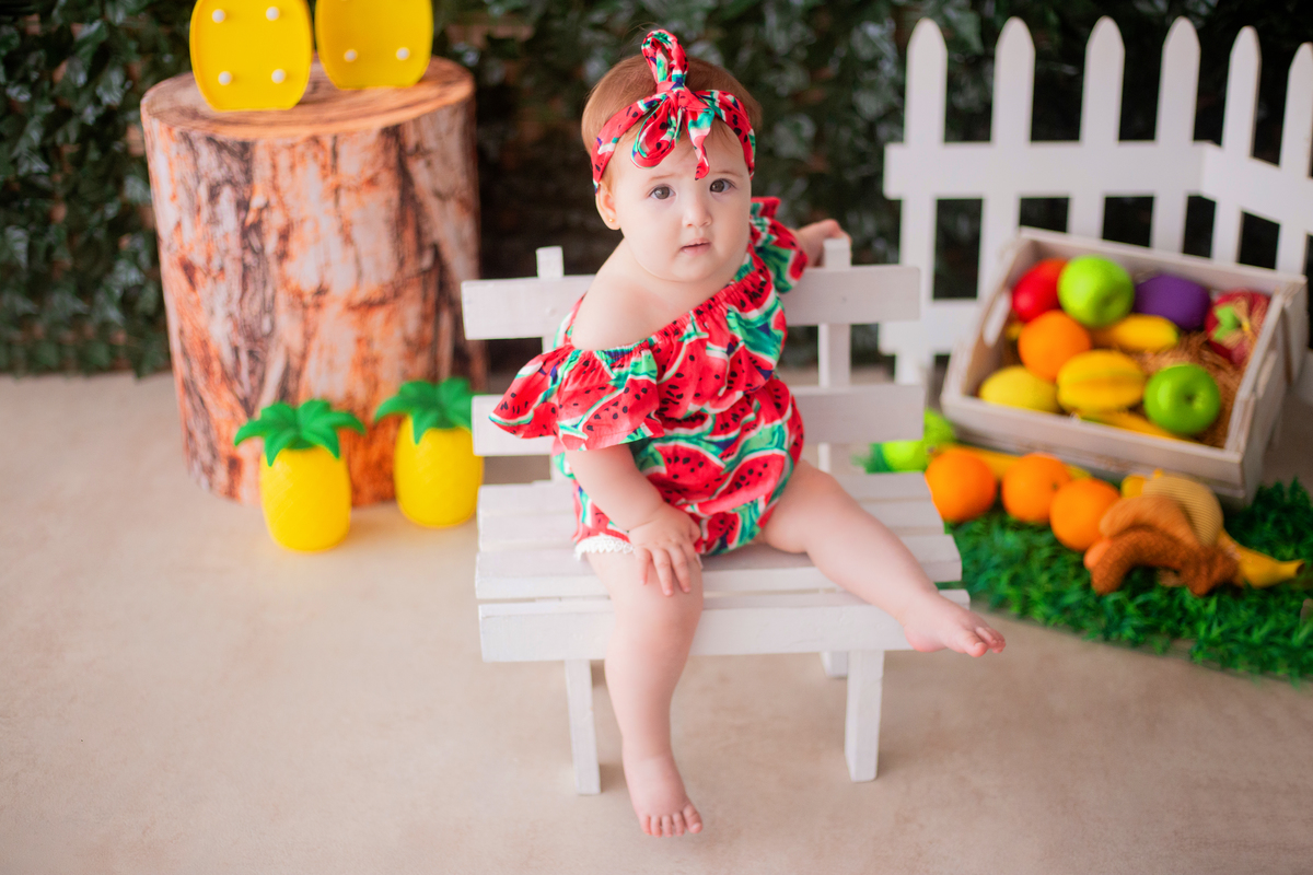 acompanhamento mensal de bebe caxias do sul figurino cenario tematico  personagem foto infantil serra gaucha fotografia familia mundo azul rosa ensaio fotografico crianca newborn baby menino menina smash the cake esmague o bolo banheira urso circo