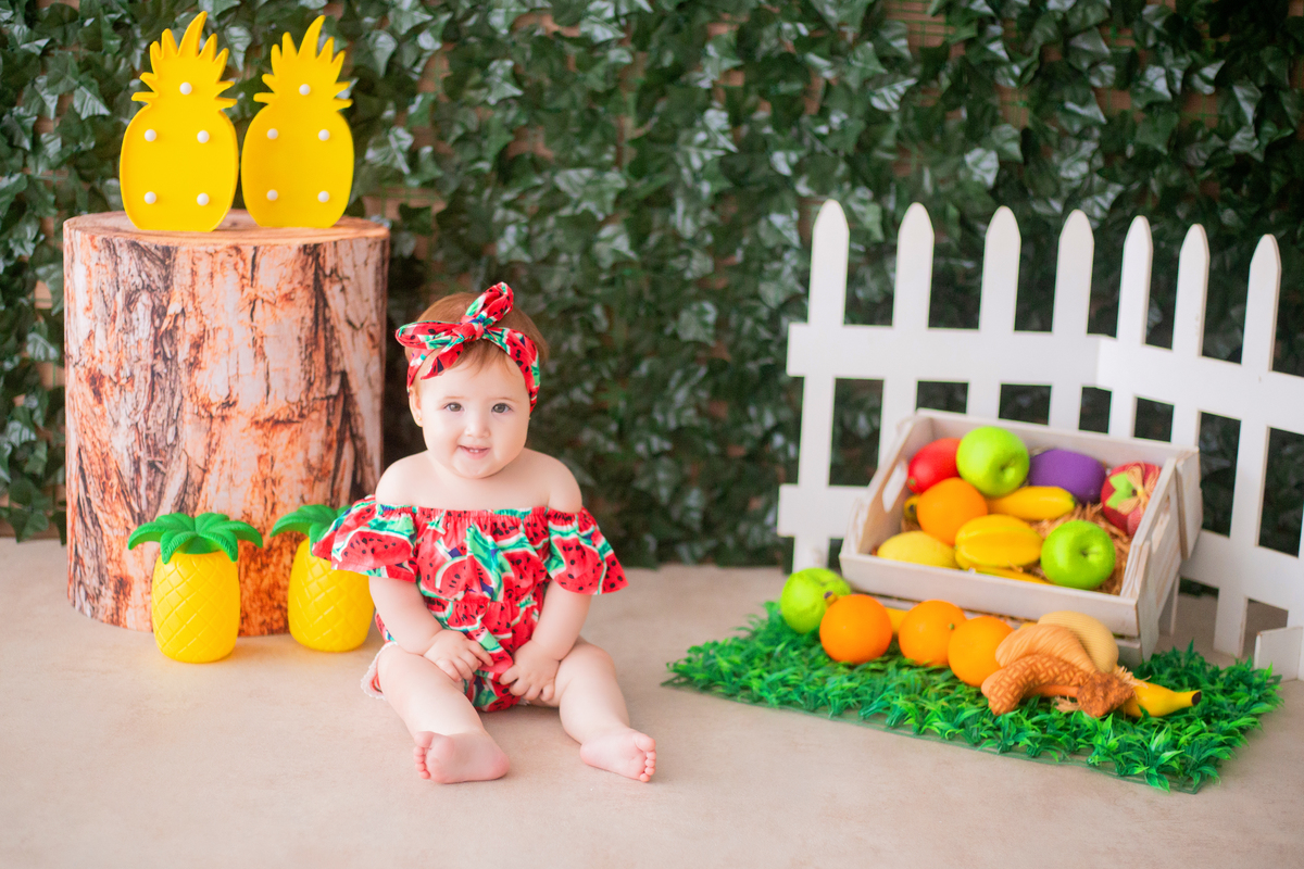 acompanhamento mensal de bebe caxias do sul figurino cenario tematico  personagem foto infantil serra gaucha fotografia familia mundo azul rosa ensaio fotografico crianca newborn baby menino menina smash the cake esmague o bolo banheira urso circo