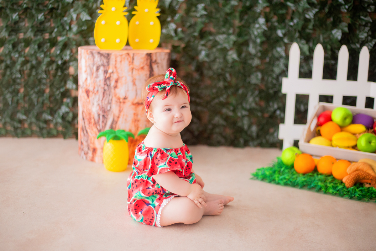 acompanhamento mensal de bebe caxias do sul figurino cenario tematico  personagem foto infantil serra gaucha fotografia familia mundo azul rosa ensaio fotografico crianca newborn baby menino menina smash the cake esmague o bolo banheira urso circo