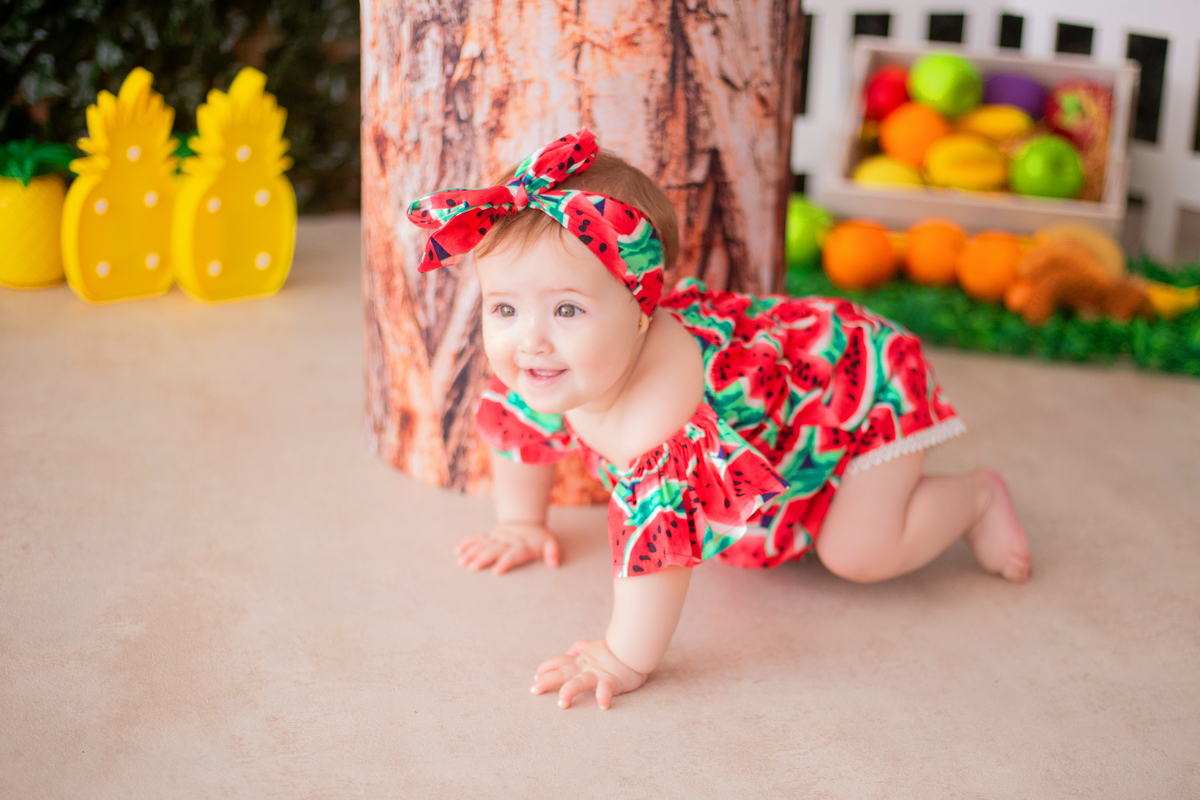 acompanhamento mensal de bebe caxias do sul figurino cenario tematico  personagem foto infantil serra gaucha fotografia familia mundo azul rosa ensaio fotografico crianca newborn baby menino menina smash the cake esmague o bolo banheira urso circo