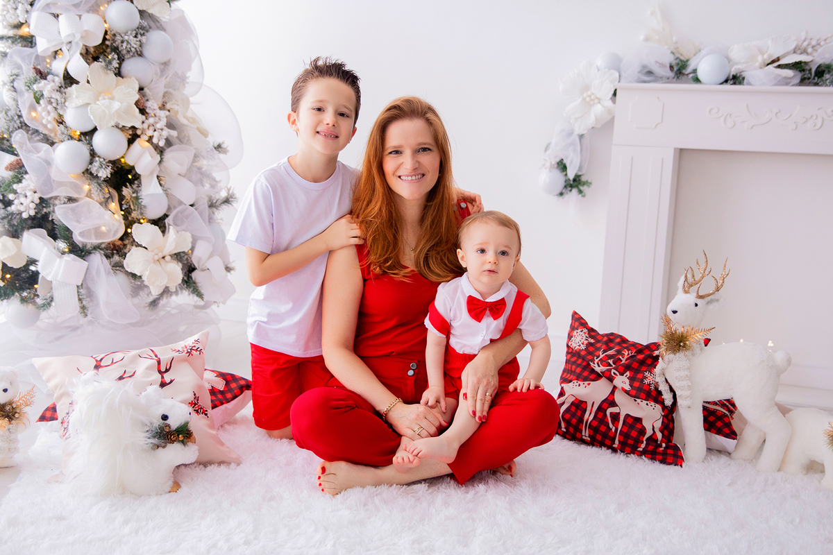 acompanhamento mensal de bebe caxias do sul figurino cenario tematico  personagem foto infantil serra gaucha fotografia familia mundo azul rosa ensaio fotografico crianca newborn baby menino menina smash the cake esmague o bolo banheira urso circo