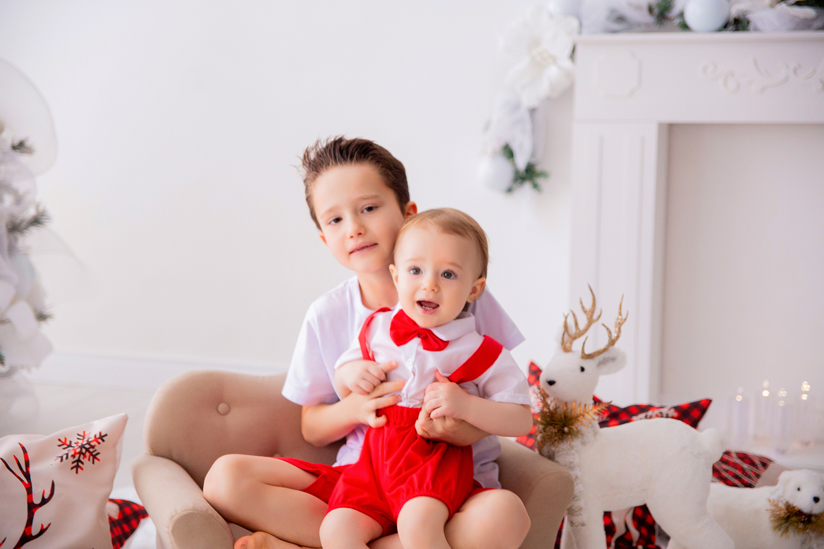 acompanhamento mensal de bebe caxias do sul figurino cenario tematico  personagem foto infantil serra gaucha fotografia familia mundo azul rosa ensaio fotografico crianca newborn baby menino menina smash the cake esmague o bolo banheira urso circo