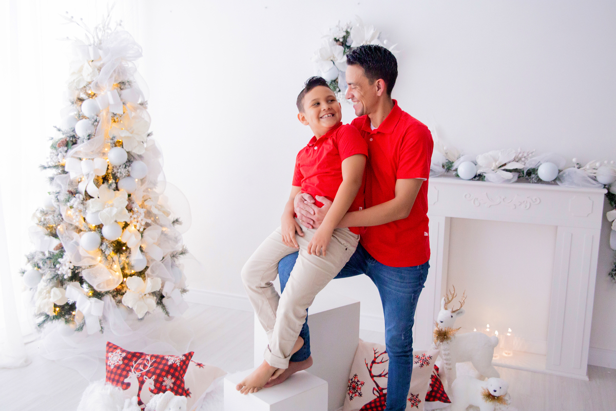 acompanhamento mensal de bebe caxias do sul figurino cenario tematico  personagem foto infantil serra gaucha fotografia familia mundo azul rosa ensaio fotografico crianca newborn baby menino menina smash the cake esmague o bolo banheira urso circo