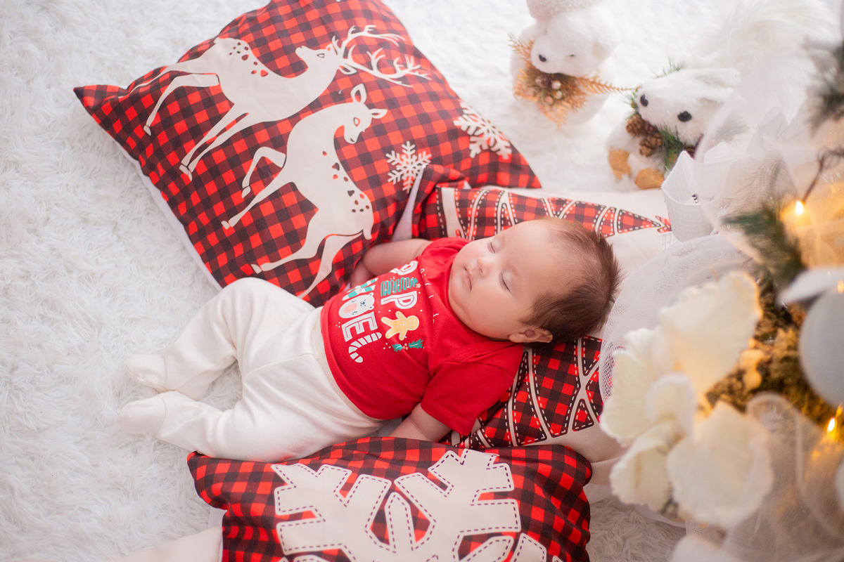 acompanhamento mensal de bebe caxias do sul figurino cenario tematico  personagem foto infantil serra gaucha fotografia familia mundo azul rosa ensaio fotografico crianca newborn baby menino menina smash the cake esmague o bolo banheira urso circo
