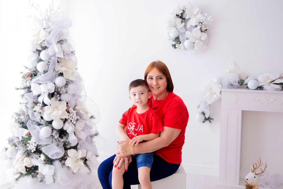 acompanhamento mensal de bebe caxias do sul figurino cenario tematico  personagem foto infantil serra gaucha fotografia familia mundo azul rosa ensaio fotografico crianca newborn baby menino menina smash the cake esmague o bolo banheira urso circo