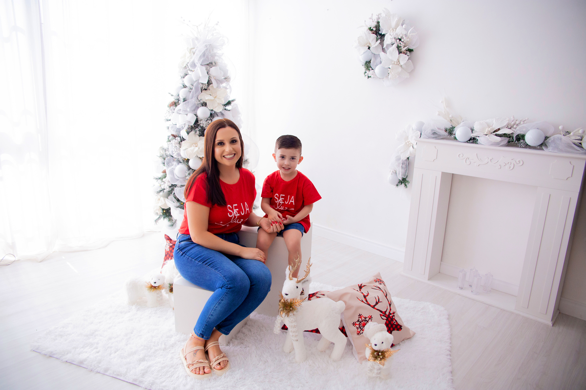 acompanhamento mensal de bebe caxias do sul figurino cenario tematico  personagem foto infantil serra gaucha fotografia familia mundo azul rosa ensaio fotografico crianca newborn baby menino menina smash the cake esmague o bolo banheira urso circo