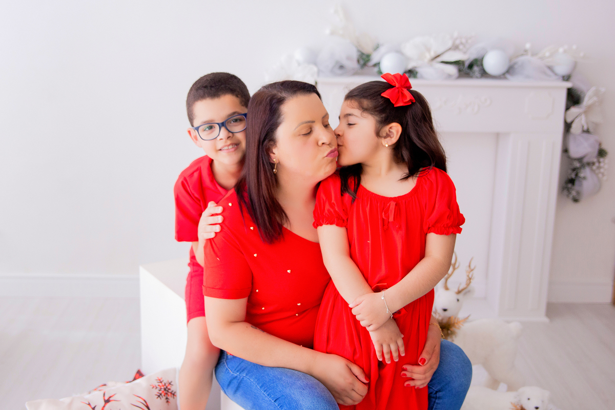 acompanhamento mensal de bebe caxias do sul figurino cenario tematico  personagem foto infantil serra gaucha fotografia familia mundo azul rosa ensaio fotografico crianca newborn baby menino menina smash the cake esmague o bolo banheira urso circo
