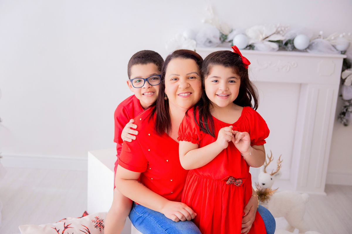acompanhamento mensal de bebe caxias do sul figurino cenario tematico  personagem foto infantil serra gaucha fotografia familia mundo azul rosa ensaio fotografico crianca newborn baby menino menina smash the cake esmague o bolo banheira urso circo