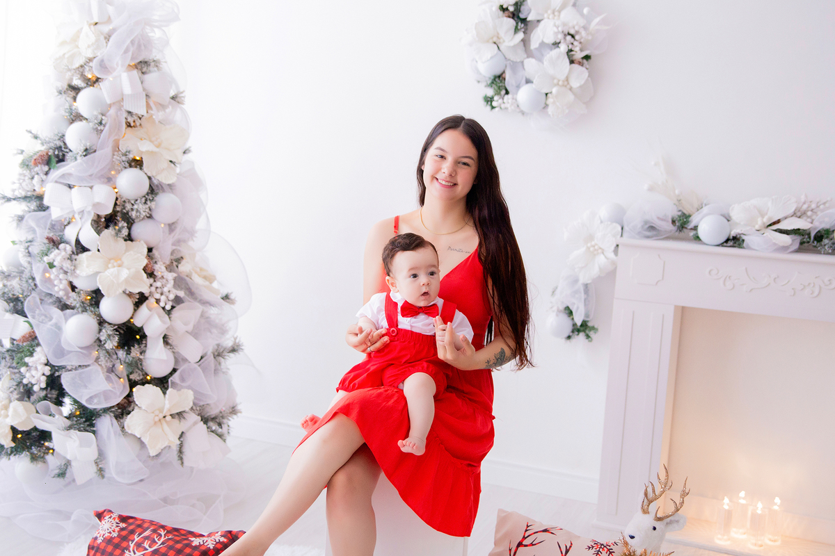 acompanhamento mensal de bebe caxias do sul figurino cenario tematico  personagem foto infantil serra gaucha fotografia familia mundo azul rosa ensaio fotografico crianca newborn baby menino menina smash the cake esmague o bolo banheira urso circo