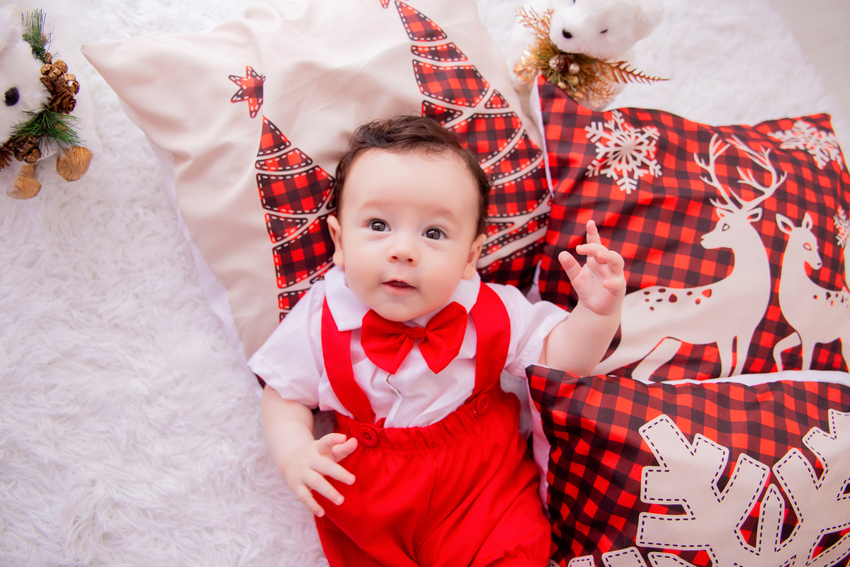 acompanhamento mensal de bebe caxias do sul figurino cenario tematico  personagem foto infantil serra gaucha fotografia familia mundo azul rosa ensaio fotografico crianca newborn baby menino menina smash the cake esmague o bolo banheira urso circo