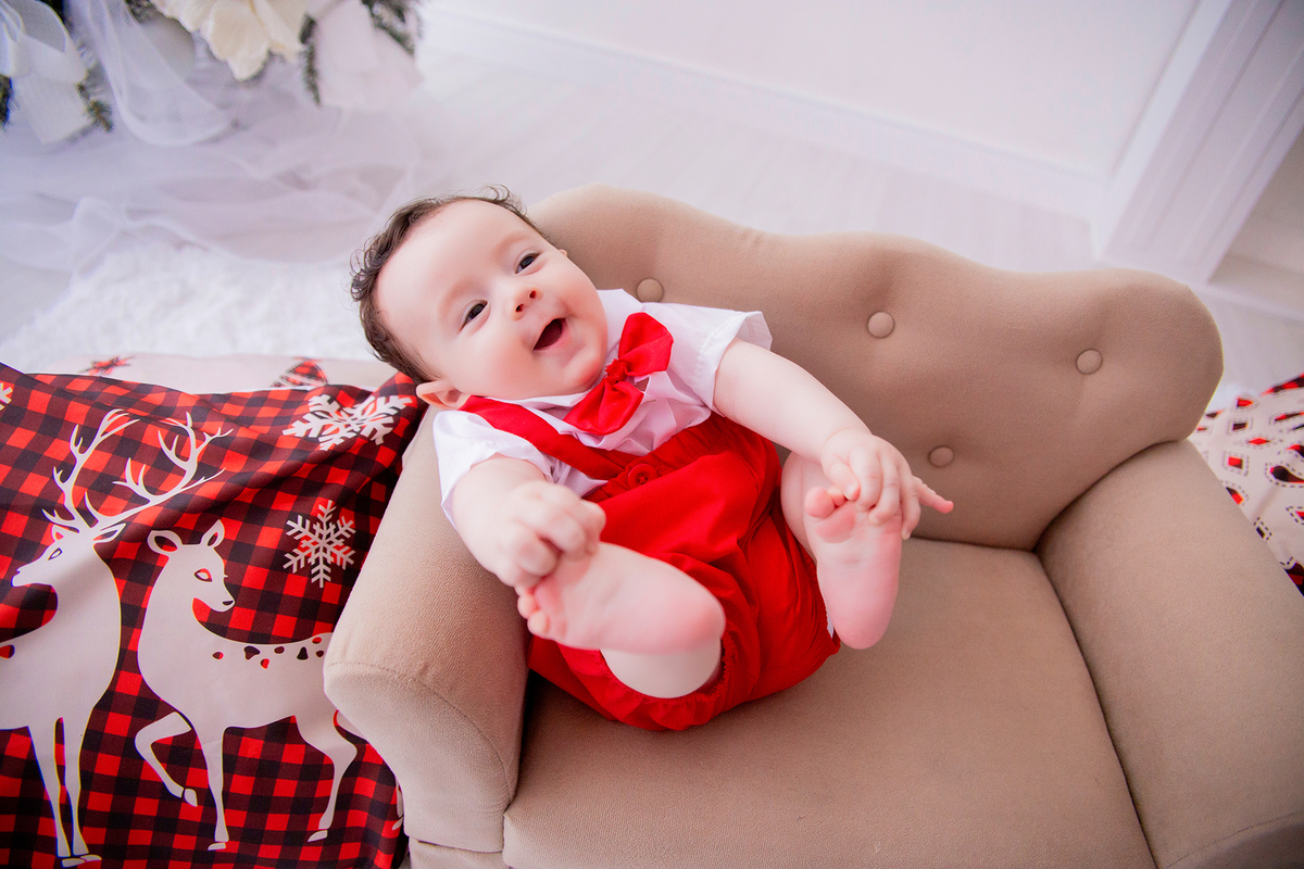 acompanhamento mensal de bebe caxias do sul figurino cenario tematico  personagem foto infantil serra gaucha fotografia familia mundo azul rosa ensaio fotografico crianca newborn baby menino menina smash the cake esmague o bolo banheira urso circo