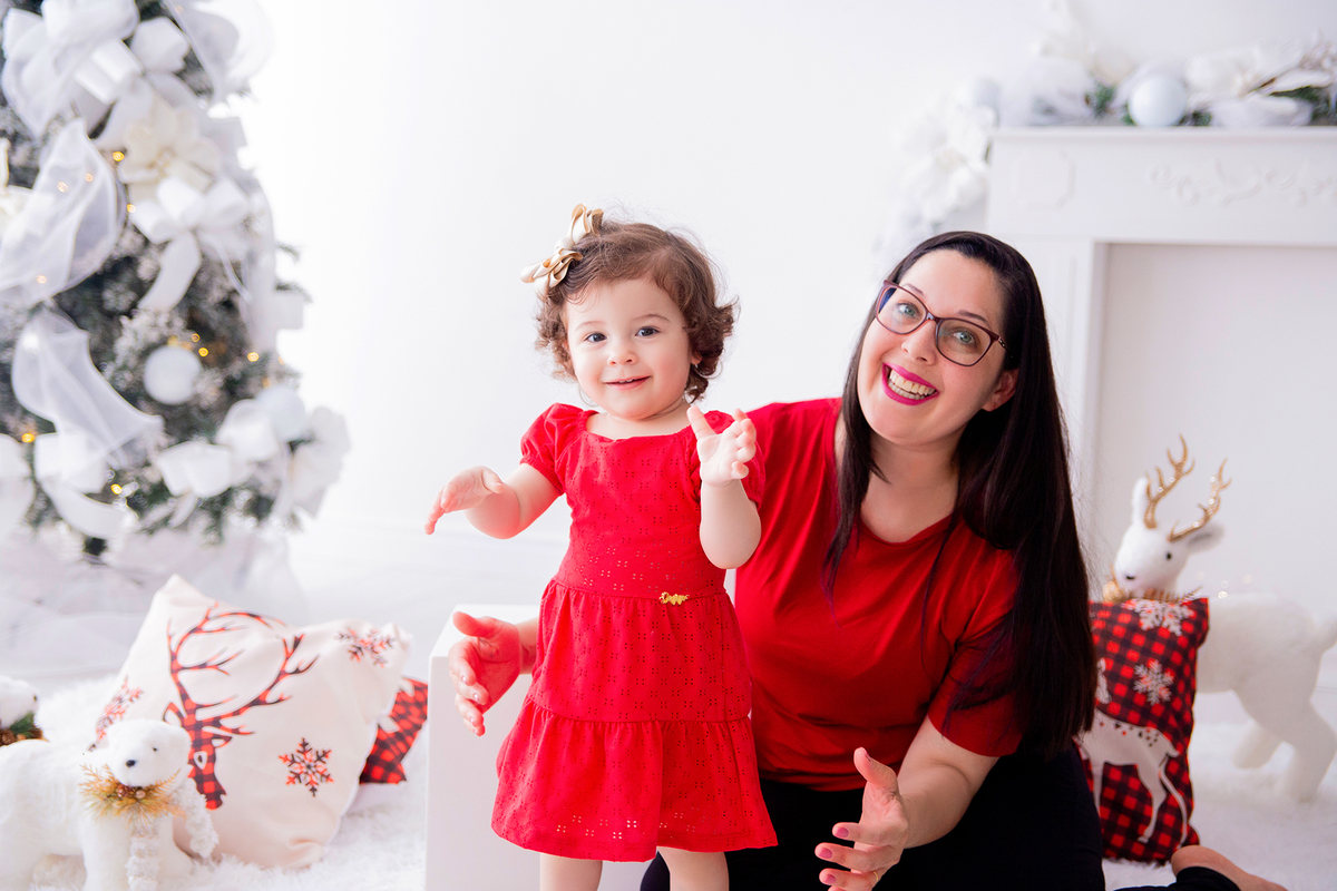 acompanhamento mensal de bebe caxias do sul figurino cenario tematico  personagem foto infantil serra gaucha fotografia familia mundo azul rosa ensaio fotografico crianca newborn baby menino menina smash the cake esmague o bolo banheira urso circo