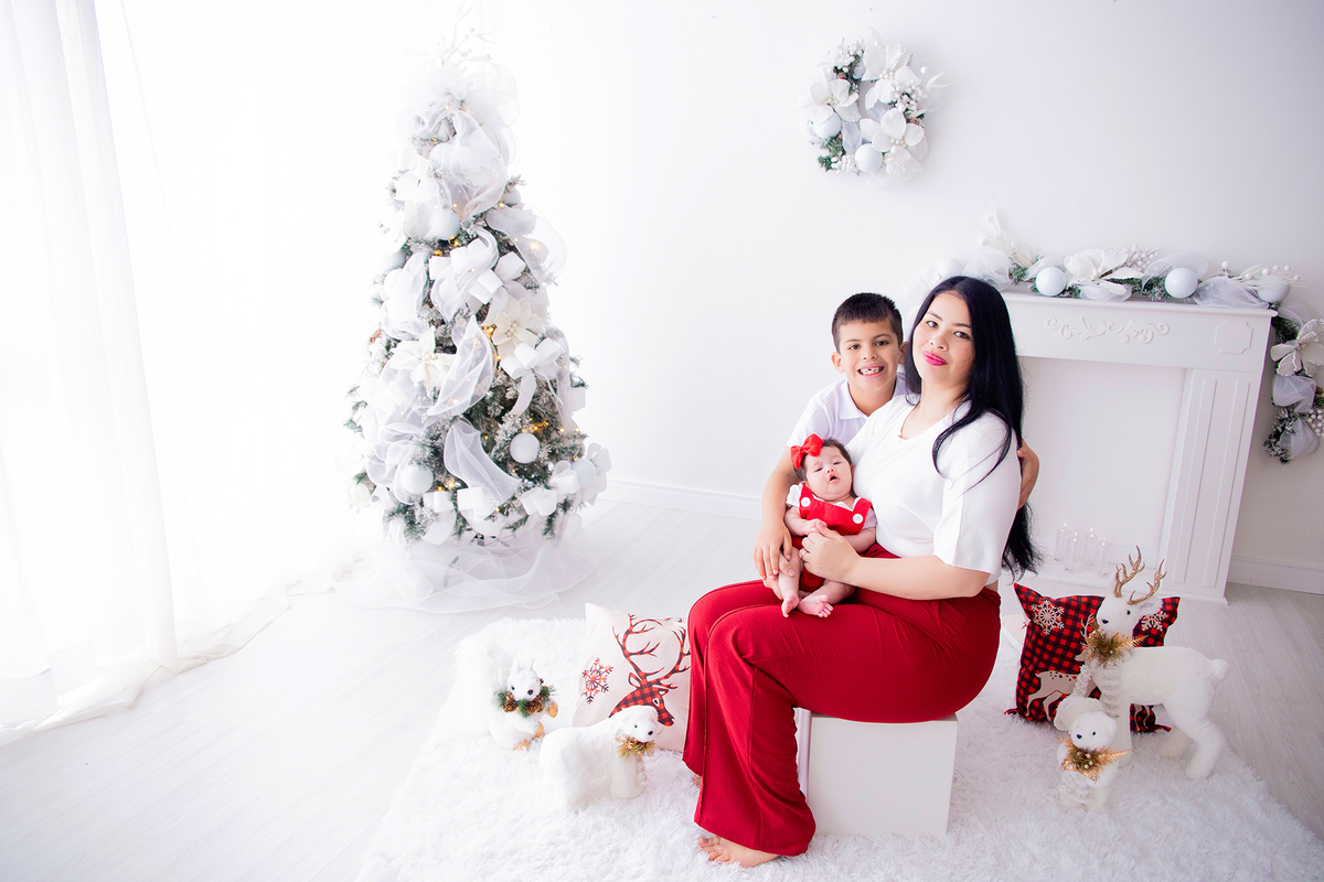 acompanhamento mensal de bebe caxias do sul figurino cenario tematico  personagem foto infantil serra gaucha fotografia familia mundo azul rosa ensaio fotografico crianca newborn baby menino menina smash the cake esmague o bolo banheira urso circo