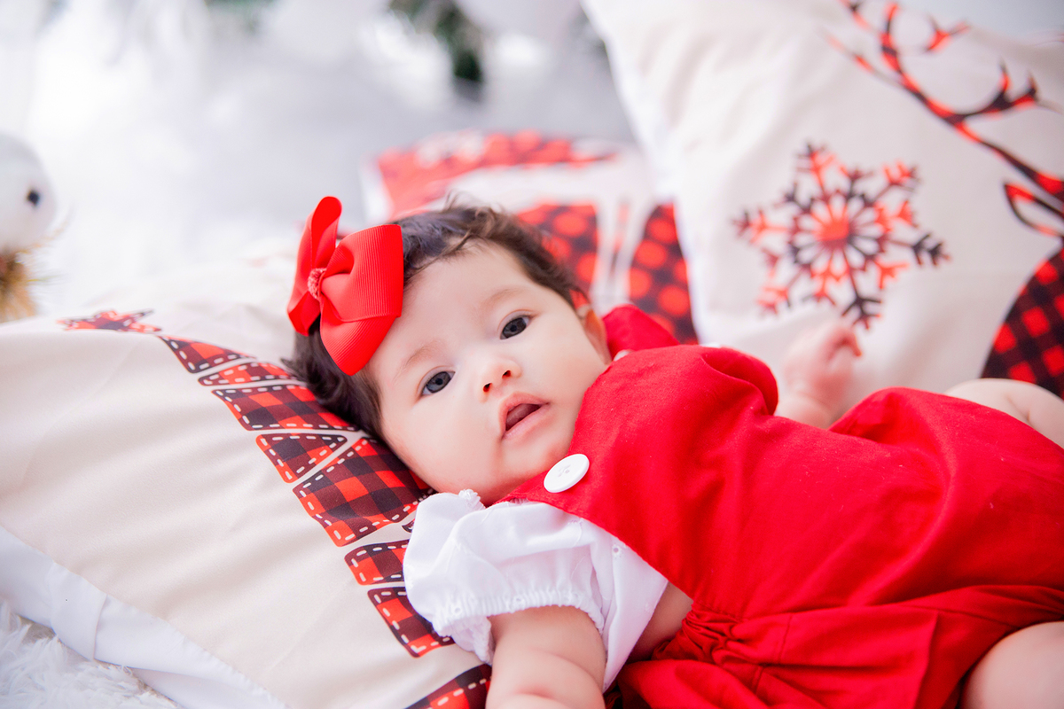 acompanhamento mensal de bebe caxias do sul figurino cenario tematico  personagem foto infantil serra gaucha fotografia familia mundo azul rosa ensaio fotografico crianca newborn baby menino menina smash the cake esmague o bolo banheira urso circo