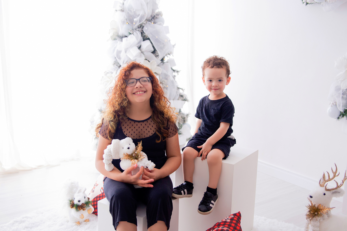acompanhamento mensal de bebe caxias do sul figurino cenario tematico  personagem foto infantil serra gaucha fotografia familia mundo azul rosa ensaio fotografico crianca newborn baby menino menina smash the cake esmague o bolo banheira urso circo