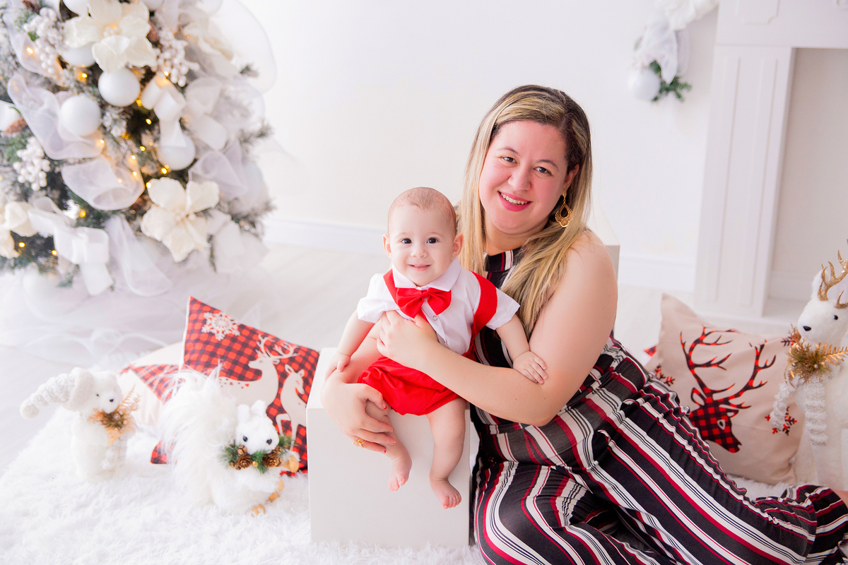 acompanhamento mensal de bebe caxias do sul figurino cenario tematico  personagem foto infantil serra gaucha fotografia familia mundo azul rosa ensaio fotografico crianca newborn baby menino menina smash the cake esmague o bolo banheira urso circo