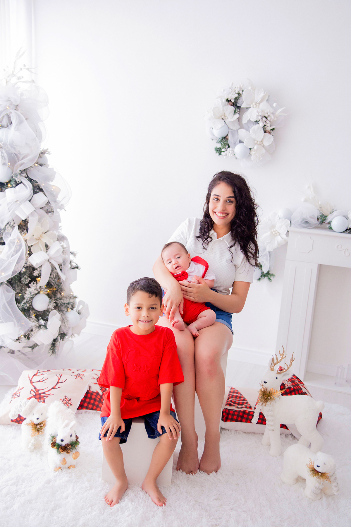 acompanhamento mensal de bebe caxias do sul figurino cenario tematico  personagem foto infantil serra gaucha fotografia familia mundo azul rosa ensaio fotografico crianca newborn baby menino menina smash the cake esmague o bolo banheira urso circo