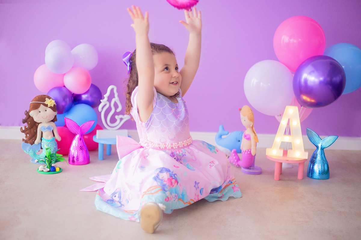 acompanhamento mensal de bebe caxias do sul figurino cenario tematico  personagem foto infantil serra gaucha fotografia familia mundo azul rosa ensaio fotografico crianca newborn baby menino menina smash the cake esmague o bolo banheira urso circo