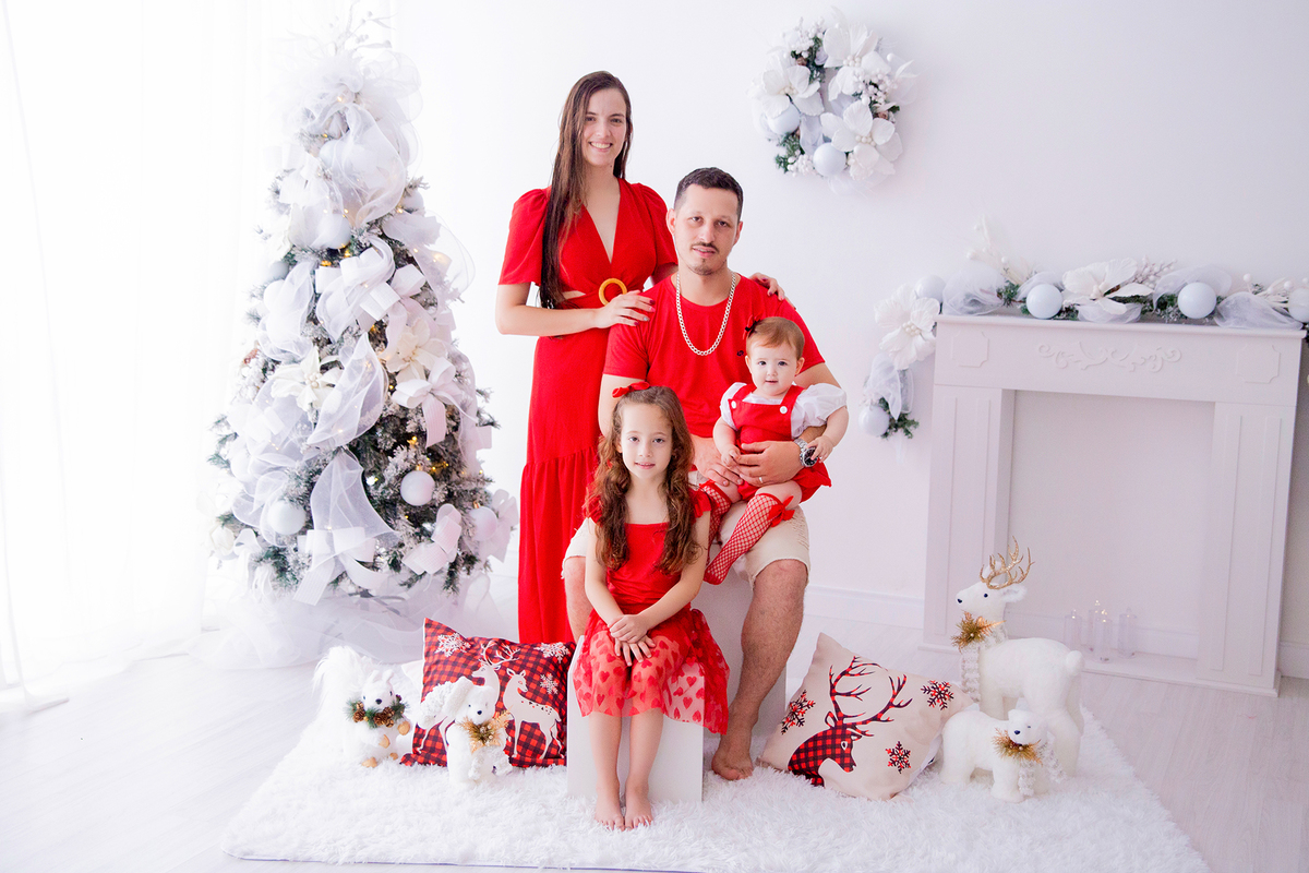 acompanhamento mensal de bebe caxias do sul figurino cenario tematico  personagem foto infantil serra gaucha fotografia familia mundo azul rosa ensaio fotografico crianca newborn baby menino menina smash the cake esmague o bolo banheira urso circo