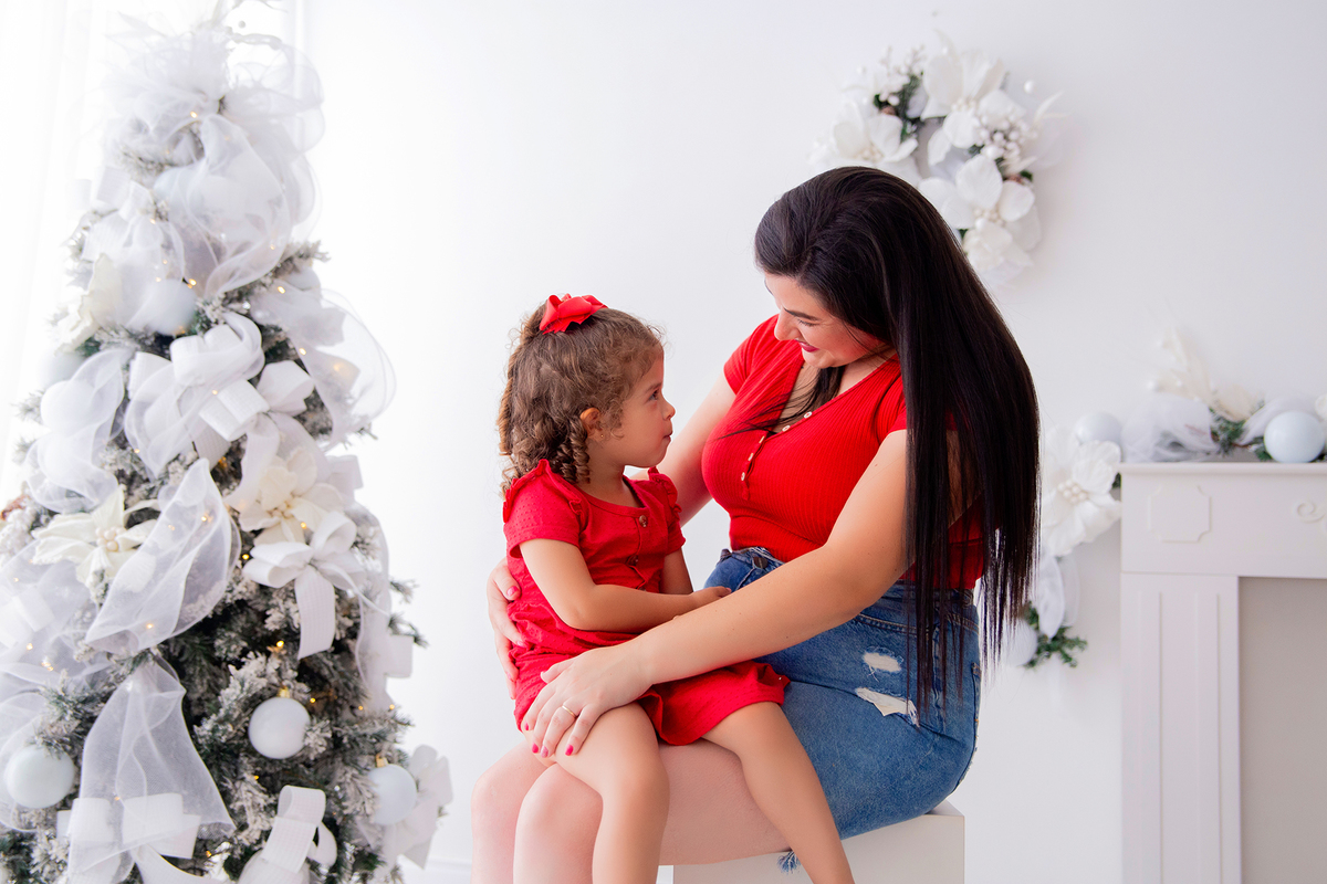 acompanhamento mensal de bebe caxias do sul figurino cenario tematico  personagem foto infantil serra gaucha fotografia familia mundo azul rosa ensaio fotografico crianca newborn baby menino menina smash the cake esmague o bolo banheira urso circo