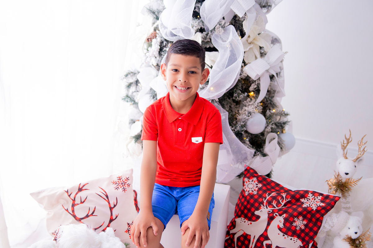 acompanhamento mensal de bebe caxias do sul figurino cenario tematico  personagem foto infantil serra gaucha fotografia familia mundo azul rosa ensaio fotografico crianca newborn baby menino menina smash the cake esmague o bolo banheira urso circo