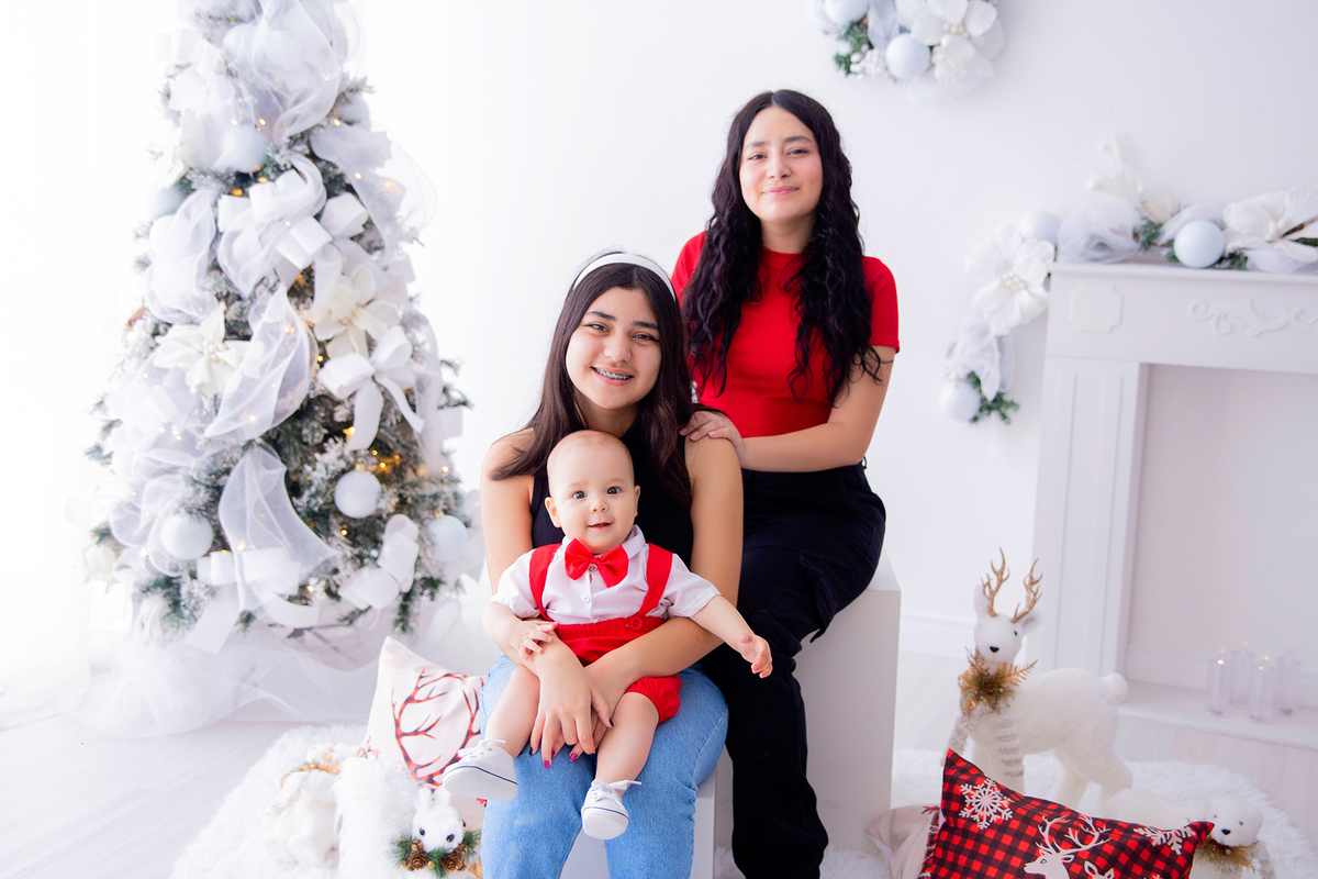 acompanhamento mensal de bebe caxias do sul figurino cenario tematico  personagem foto infantil serra gaucha fotografia familia mundo azul rosa ensaio fotografico crianca newborn baby menino menina smash the cake esmague o bolo banheira urso circo