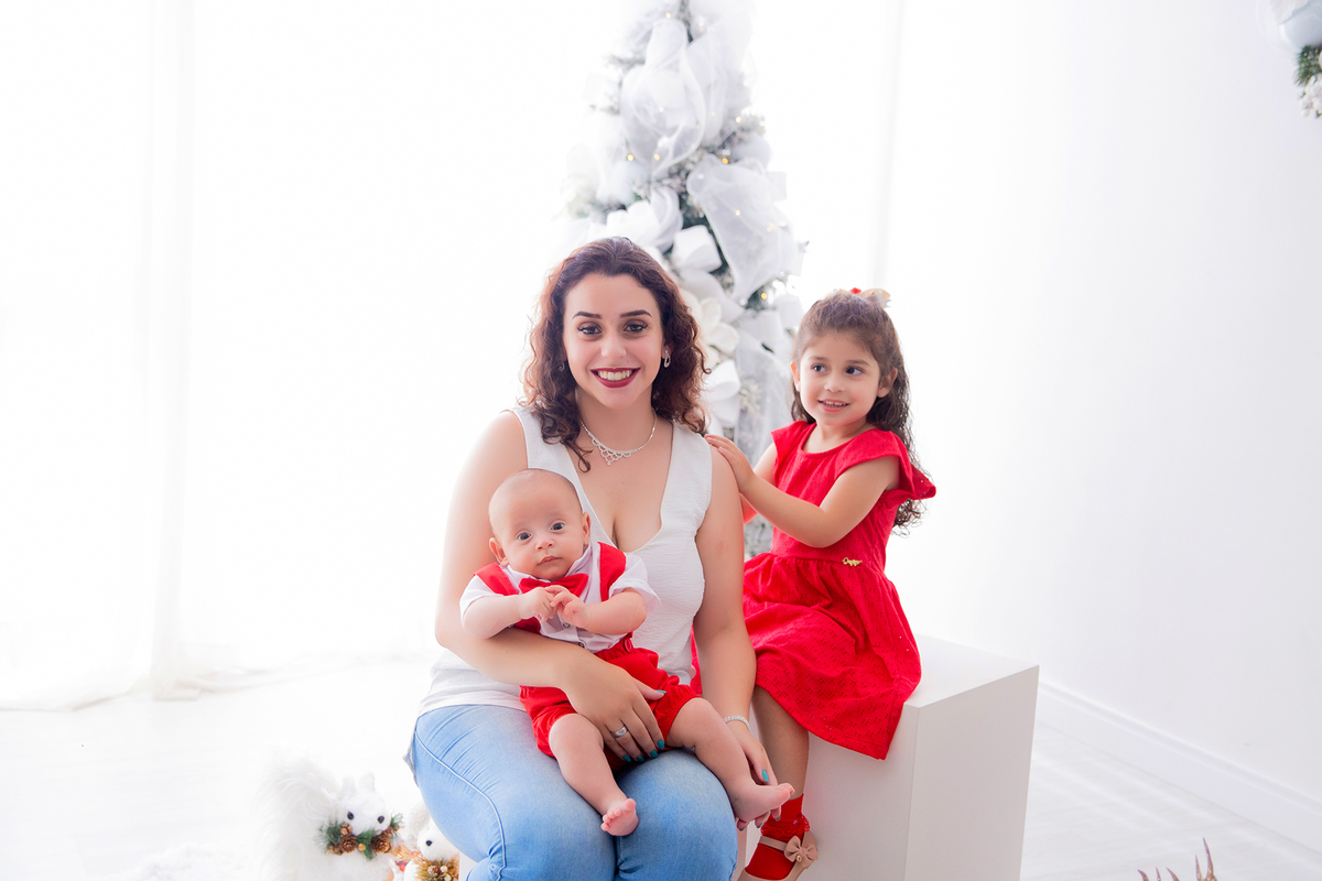 acompanhamento mensal de bebe caxias do sul figurino cenario tematico  personagem foto infantil serra gaucha fotografia familia mundo azul rosa ensaio fotografico crianca newborn baby menino menina smash the cake esmague o bolo banheira urso circo