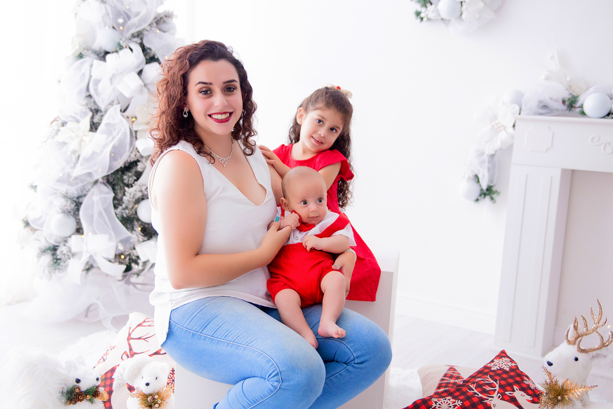 acompanhamento mensal de bebe caxias do sul figurino cenario tematico  personagem foto infantil serra gaucha fotografia familia mundo azul rosa ensaio fotografico crianca newborn baby menino menina smash the cake esmague o bolo banheira urso circo