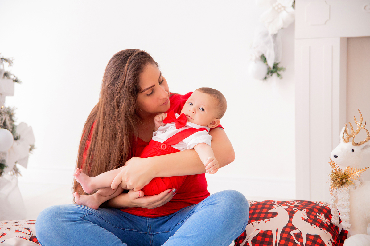 acompanhamento mensal de bebe caxias do sul figurino cenario tematico  personagem foto infantil serra gaucha fotografia familia mundo azul rosa ensaio fotografico crianca newborn baby menino menina smash the cake esmague o bolo banheira urso circo