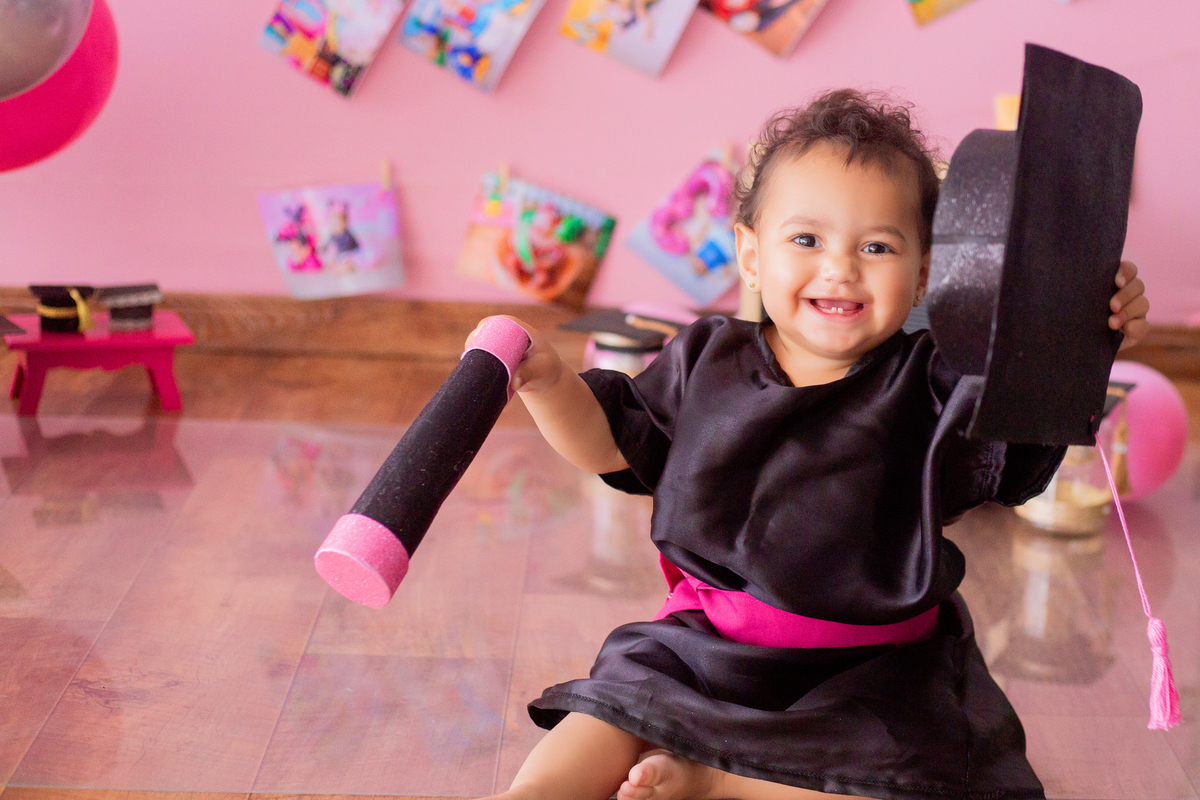 acompanhamento mensal de bebe caxias do sul figurino cenario tematico  personagem foto infantil serra gaucha fotografia familia mundo azul rosa ensaio fotografico crianca newborn baby menino menina smash the cake esmague o bolo banheira urso circo